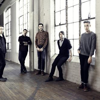 Silverstein in Hawaii: Main Image